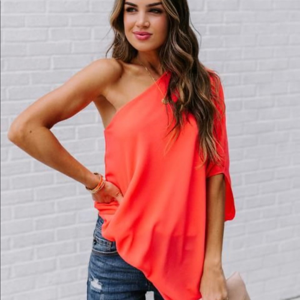 Vici One Shoulder bright coral top
